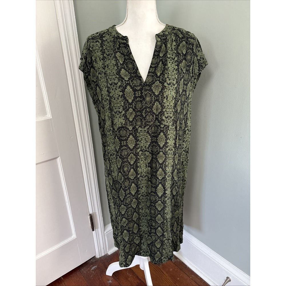 ANTHROPOLOGIE Rachel Tunic Dress in Green Snake Print Short Sleeve Size Medium